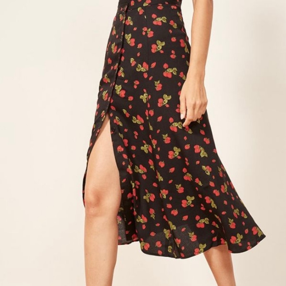 Reformation Hermosa Button front midi skirt size 0